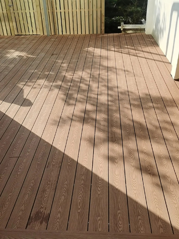 WPC-decking-floor-Case5 (2)