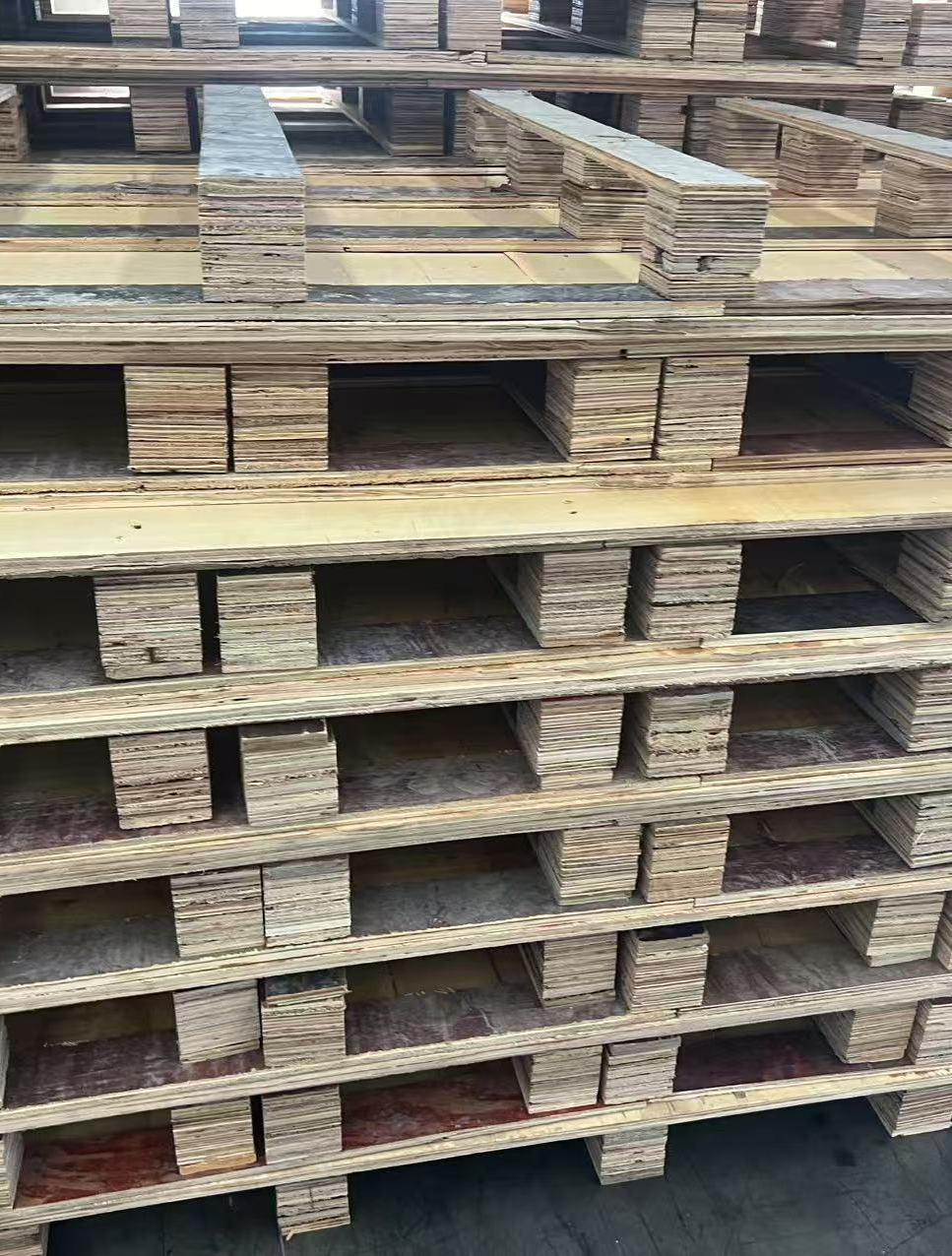 plywood pallet