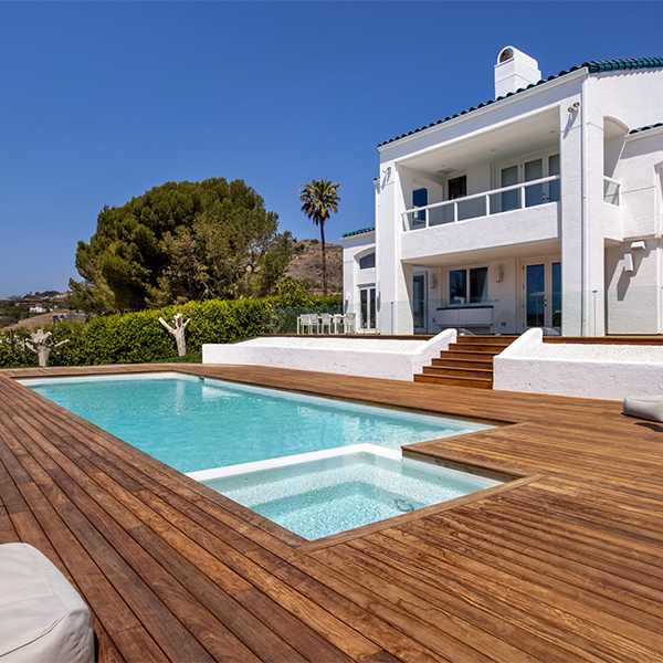 Top 10 WPC Decking Flooring Manufacturers in Italy (2025 Guide)